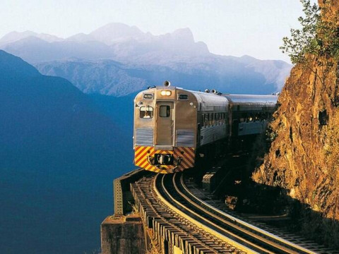 Curitiba, Morretes e Ilha do Mel - 